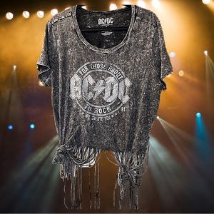 AC/DC Women’s Gray & White Casual Top US Size 1X